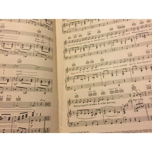 Vocal Selection From OKLAHOMA ! Vintage Song Book Sheet Music - Picture 5 of 8